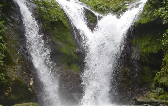 Cascada Tuna Naranjal